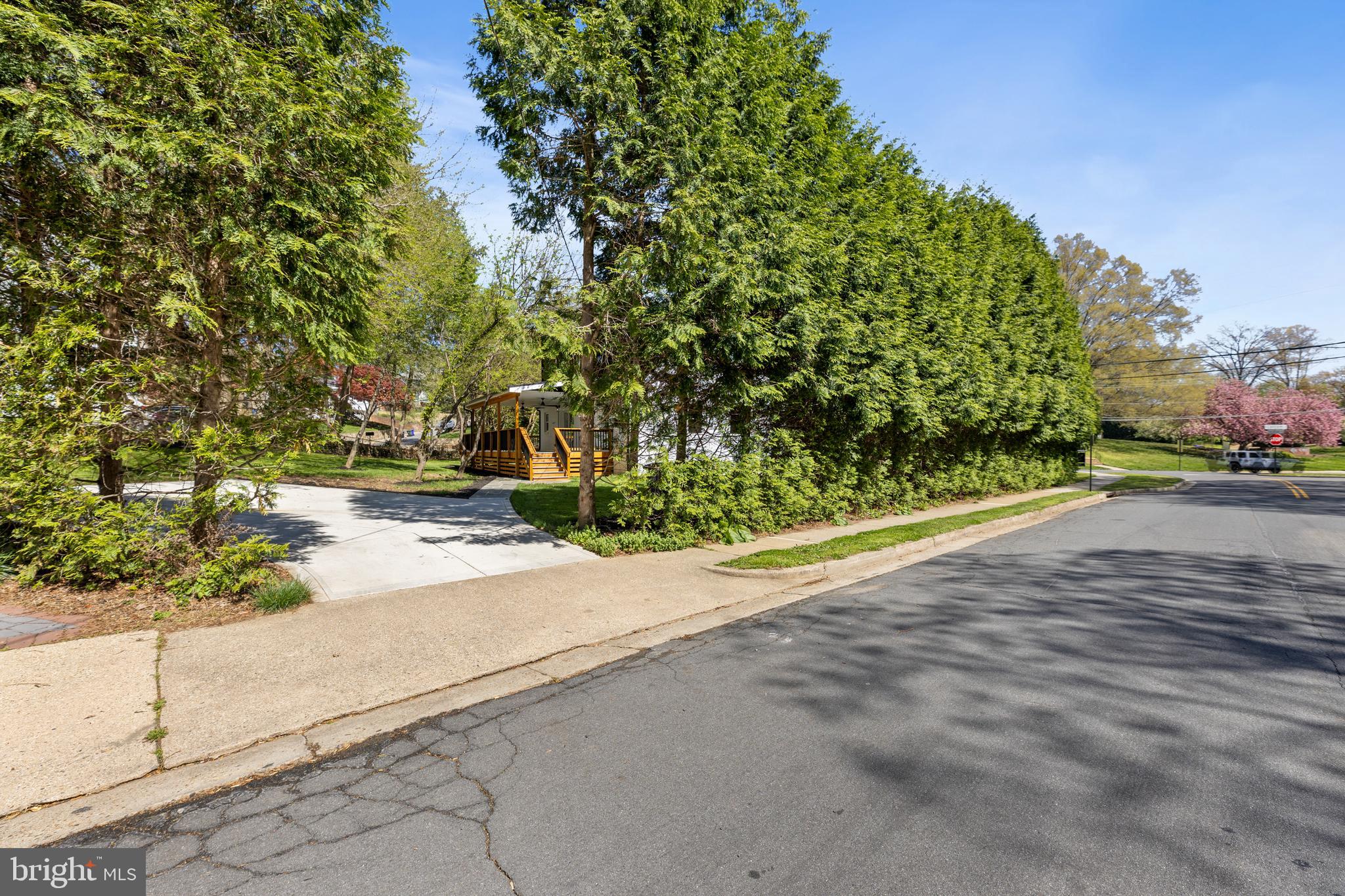 CHERRYDALE - Residential