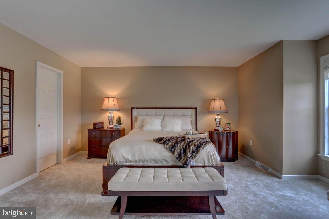 WINDY HILL - Residential