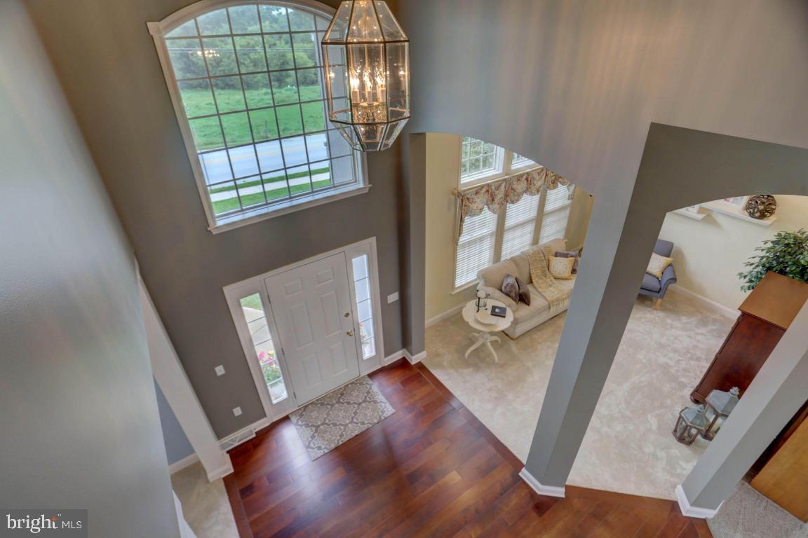 WINDY HILL - Residential