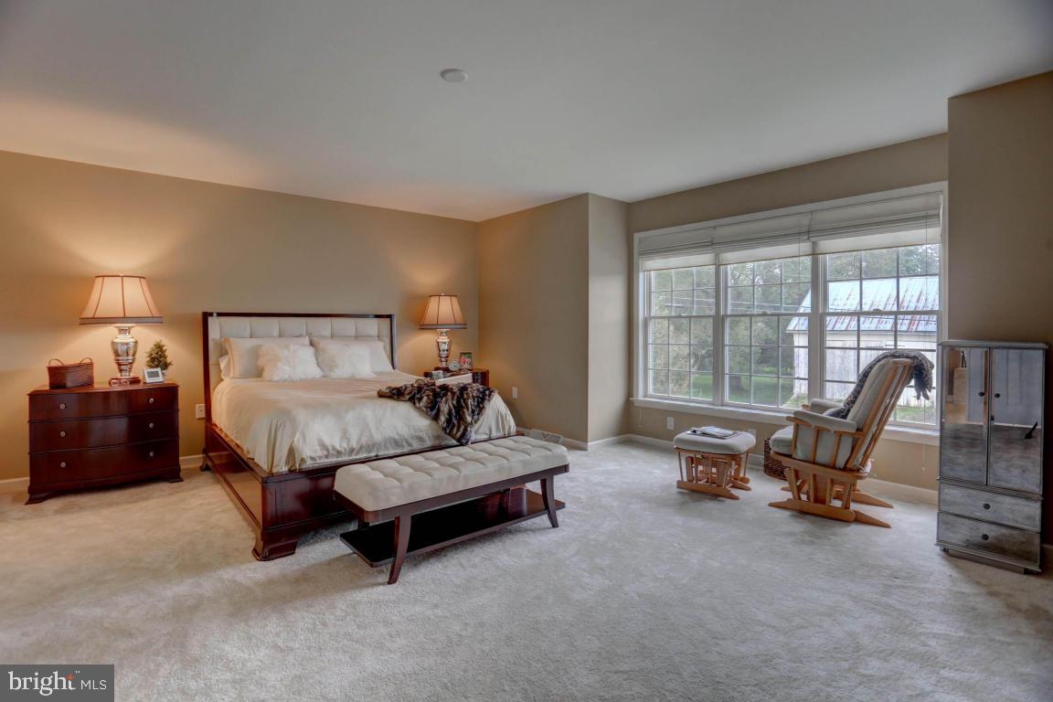 WINDY HILL - Residential