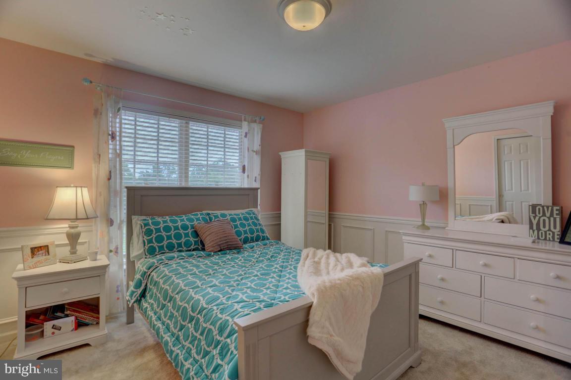 WINDY HILL - Residential