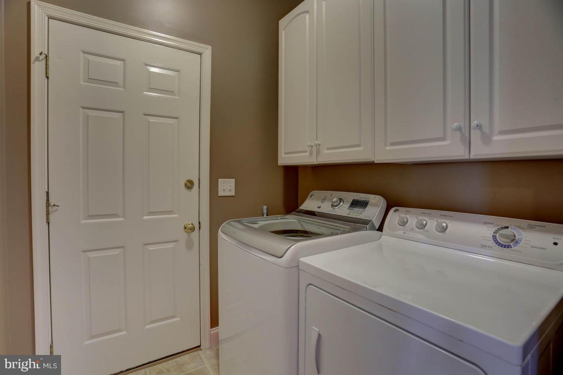 WINDY HILL - Residential