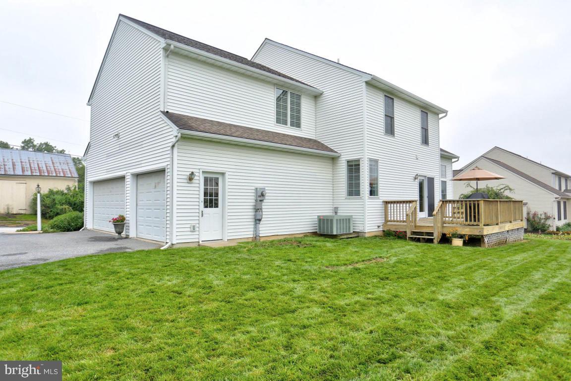 WINDY HILL - Residential