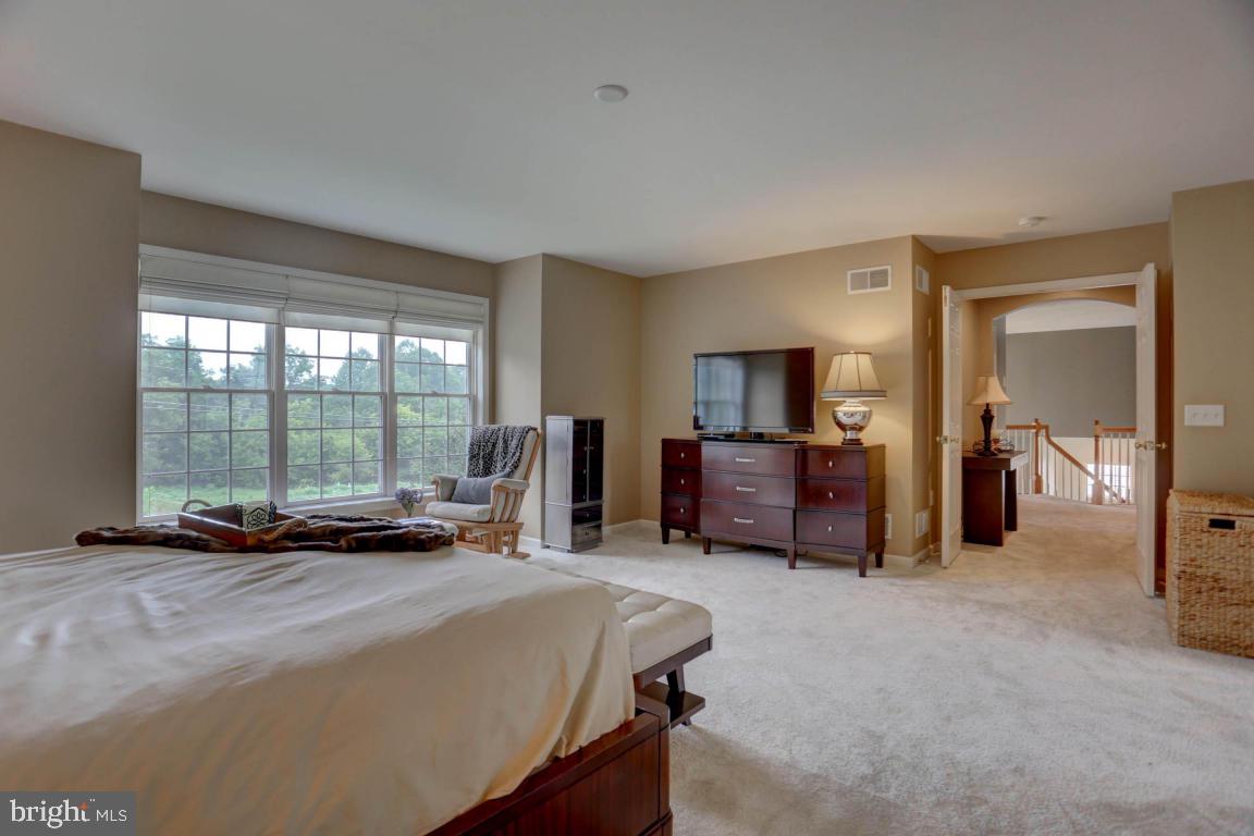 WINDY HILL - Residential