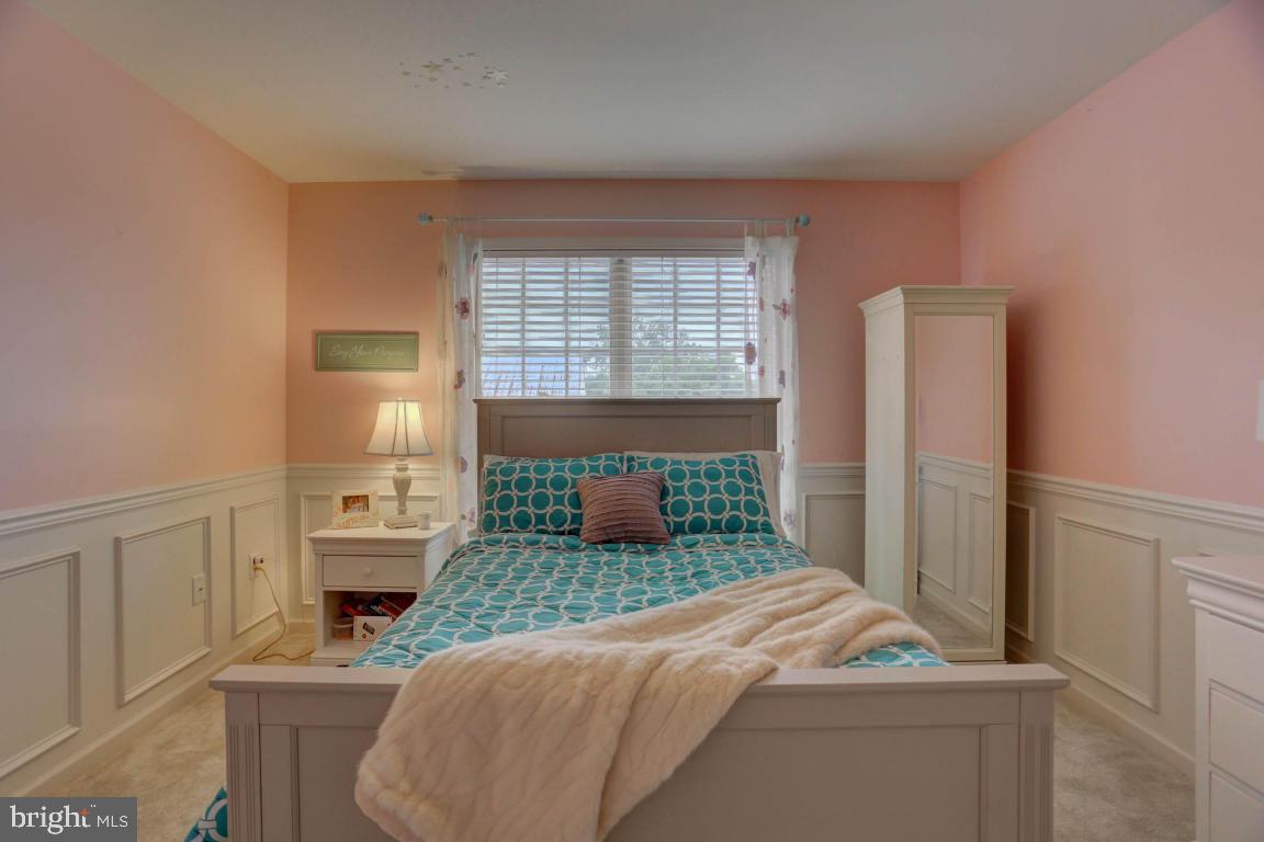 WINDY HILL - Residential