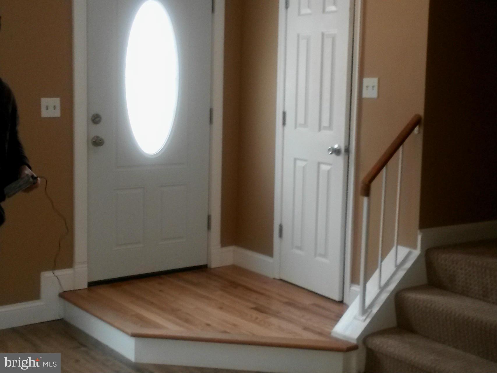 PRINCETON SQUARE PLAT FO - Residential Lease