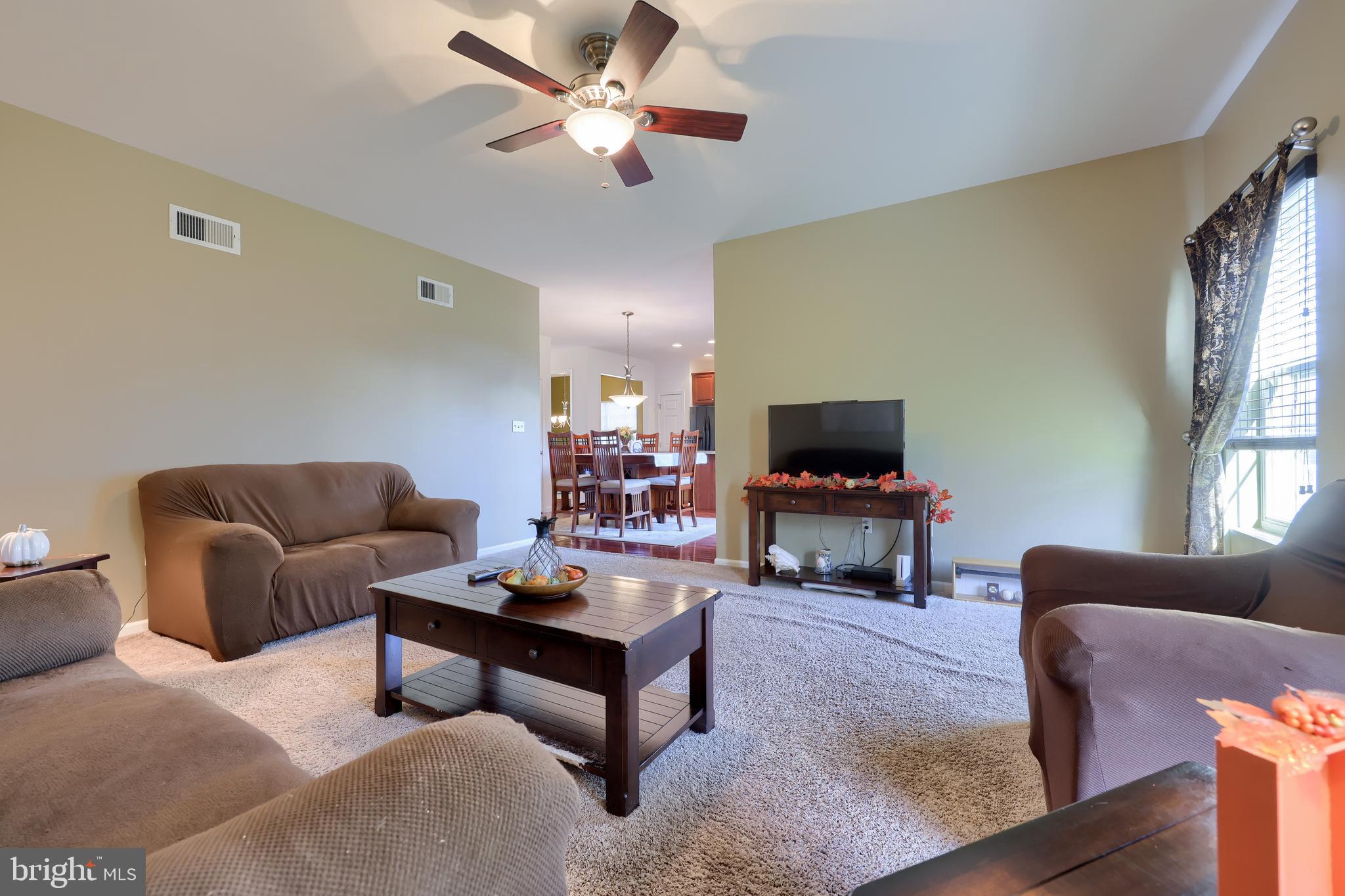 CHATSWORTH - Residential