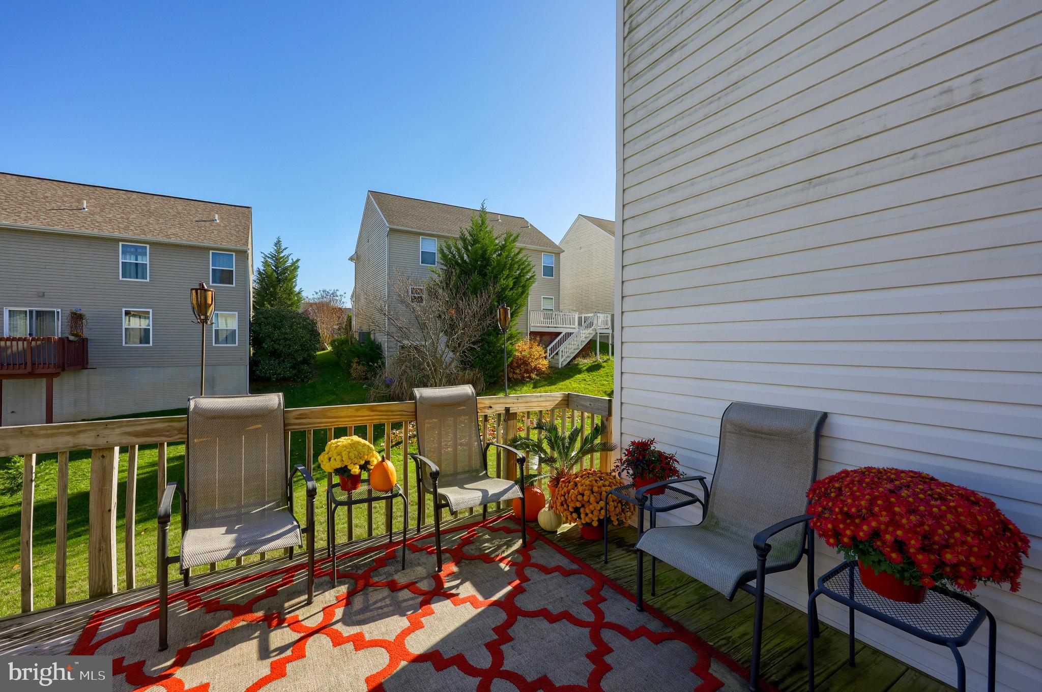 CHATSWORTH - Residential