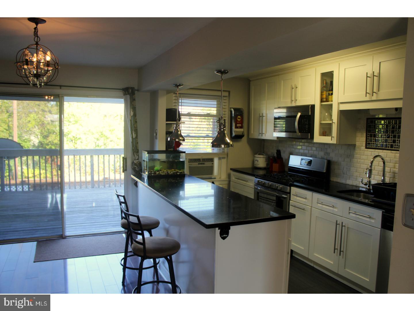 LANSDALE - Residential