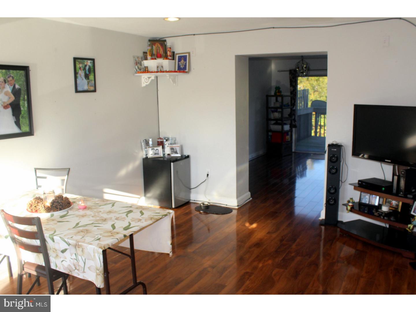 LANSDALE - Residential