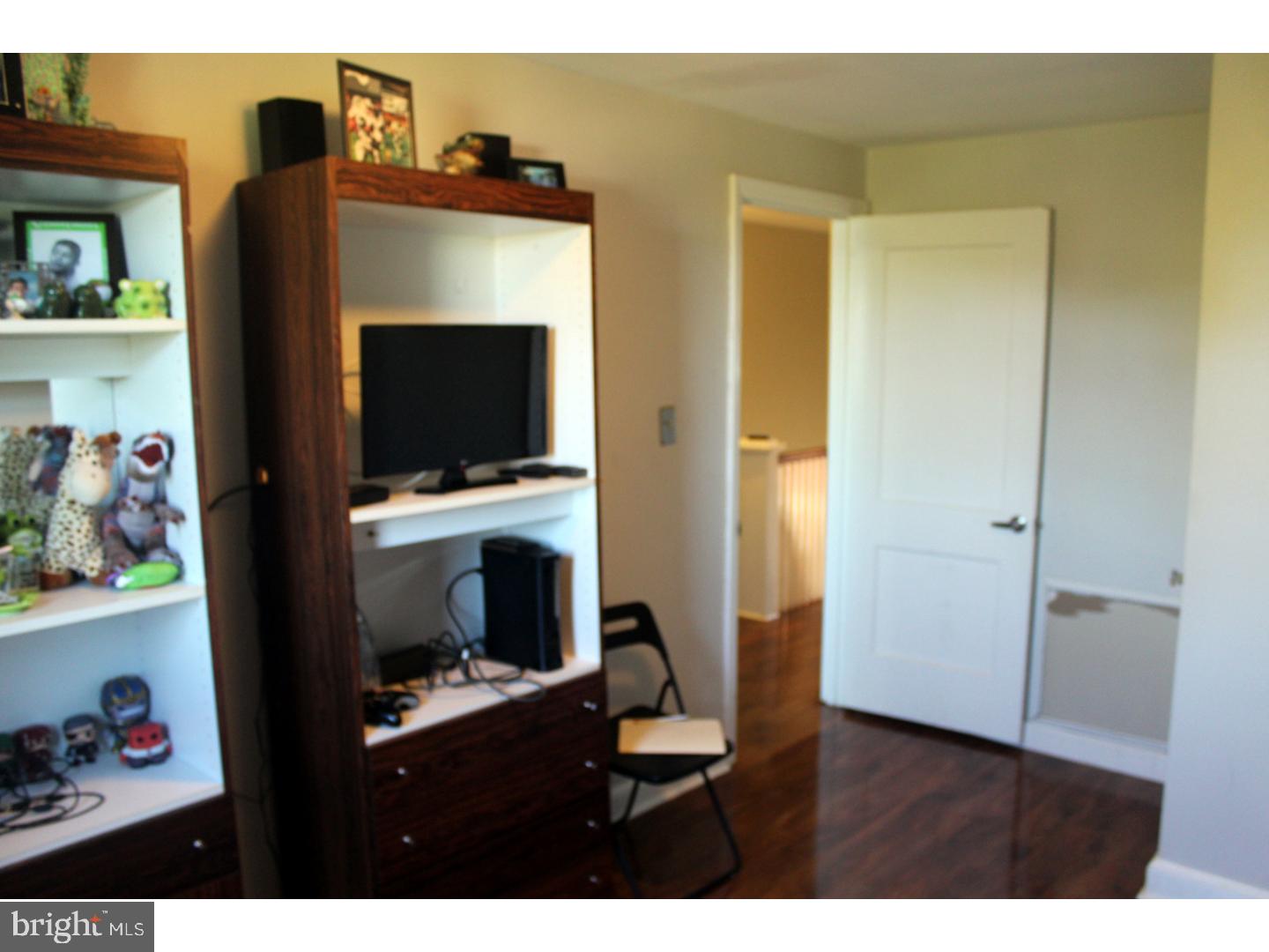 LANSDALE - Residential