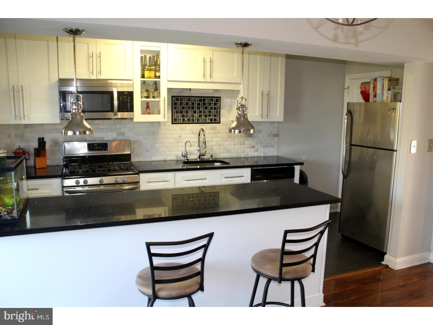 LANSDALE - Residential