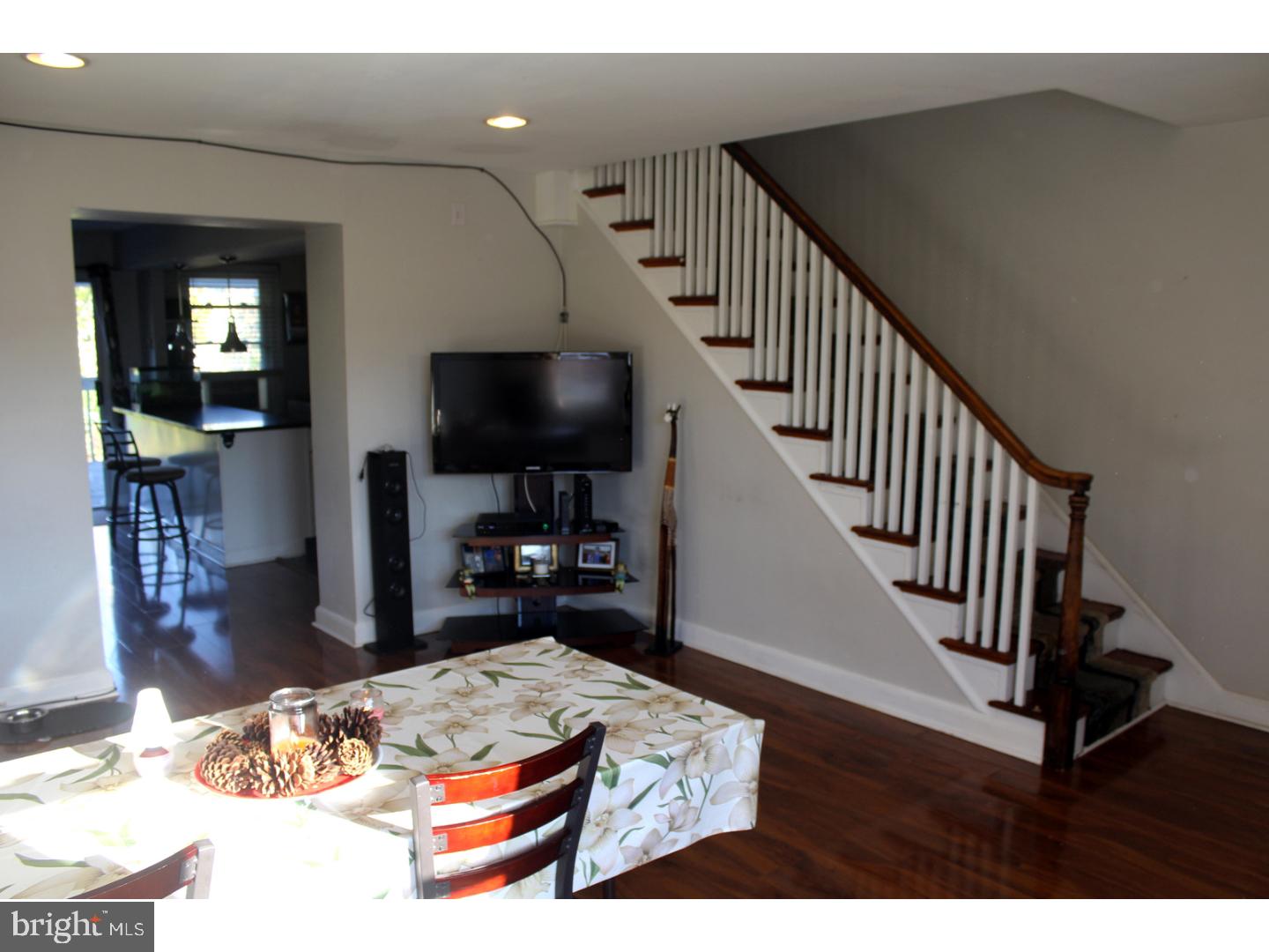 LANSDALE - Residential