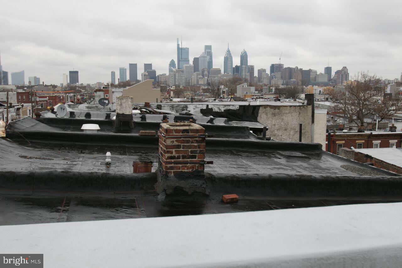 POINT BREEZE - Residential Income