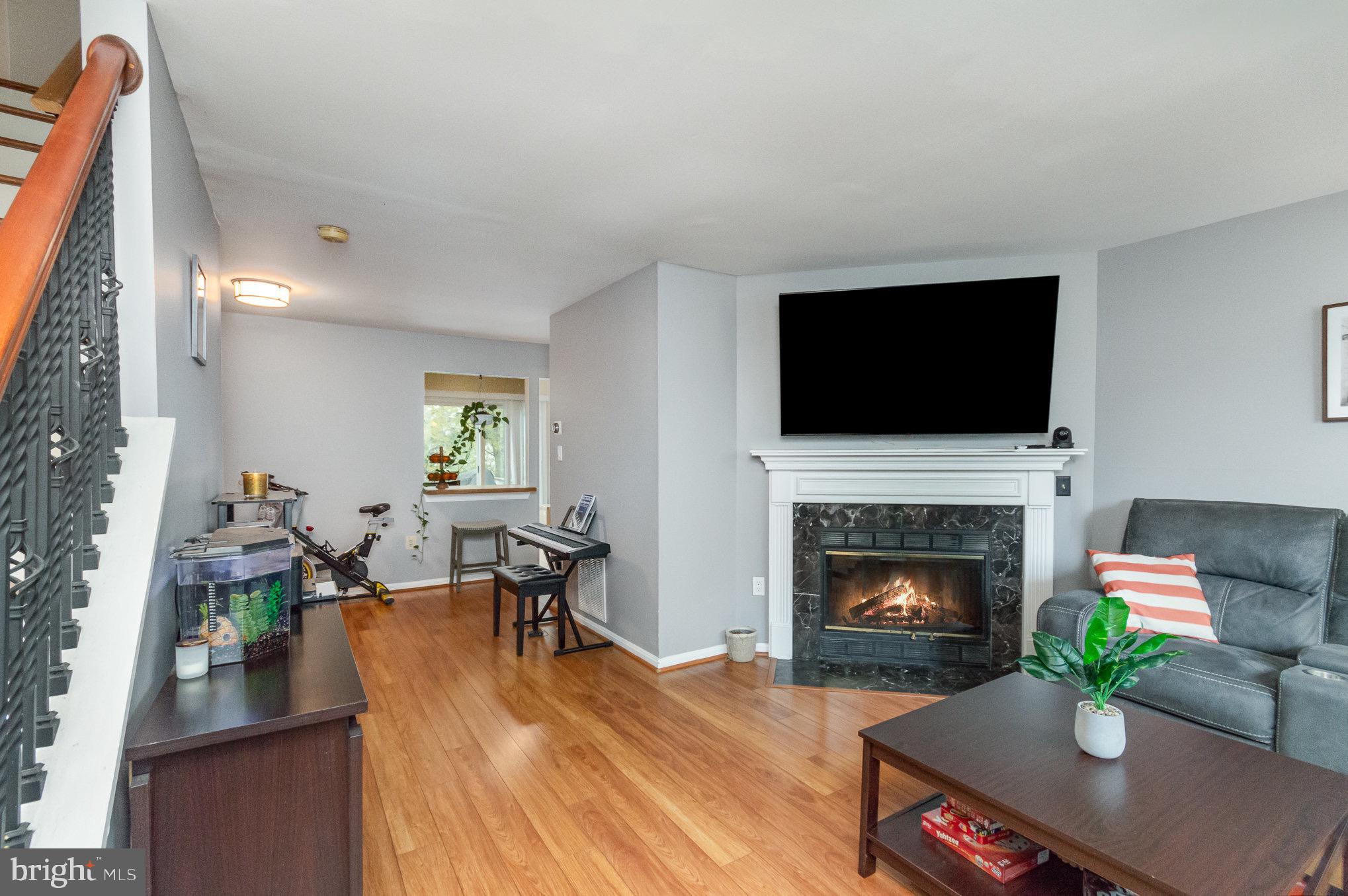 CROFTON COMMONS - Residential