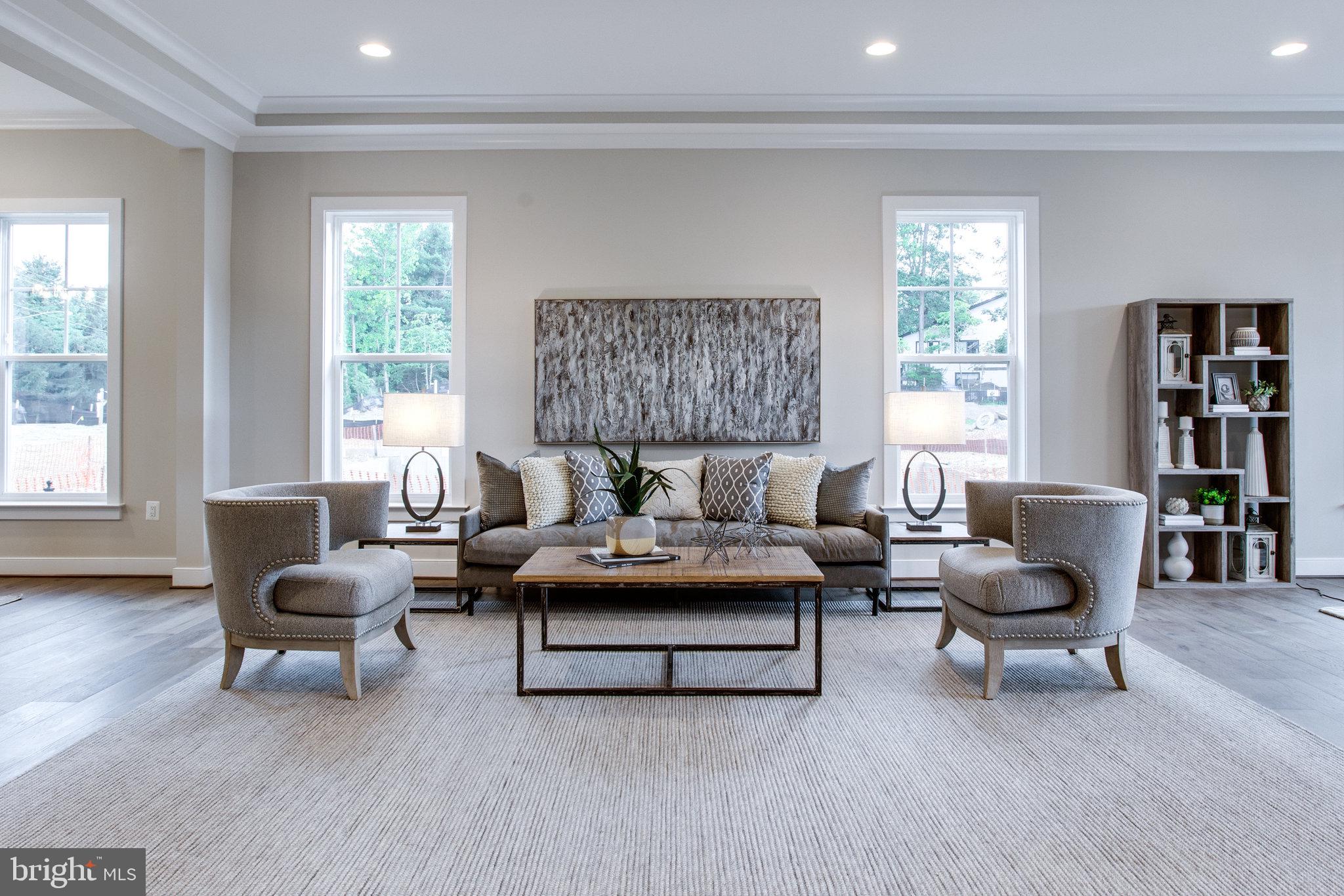 PIMMIT HILLS - Residential