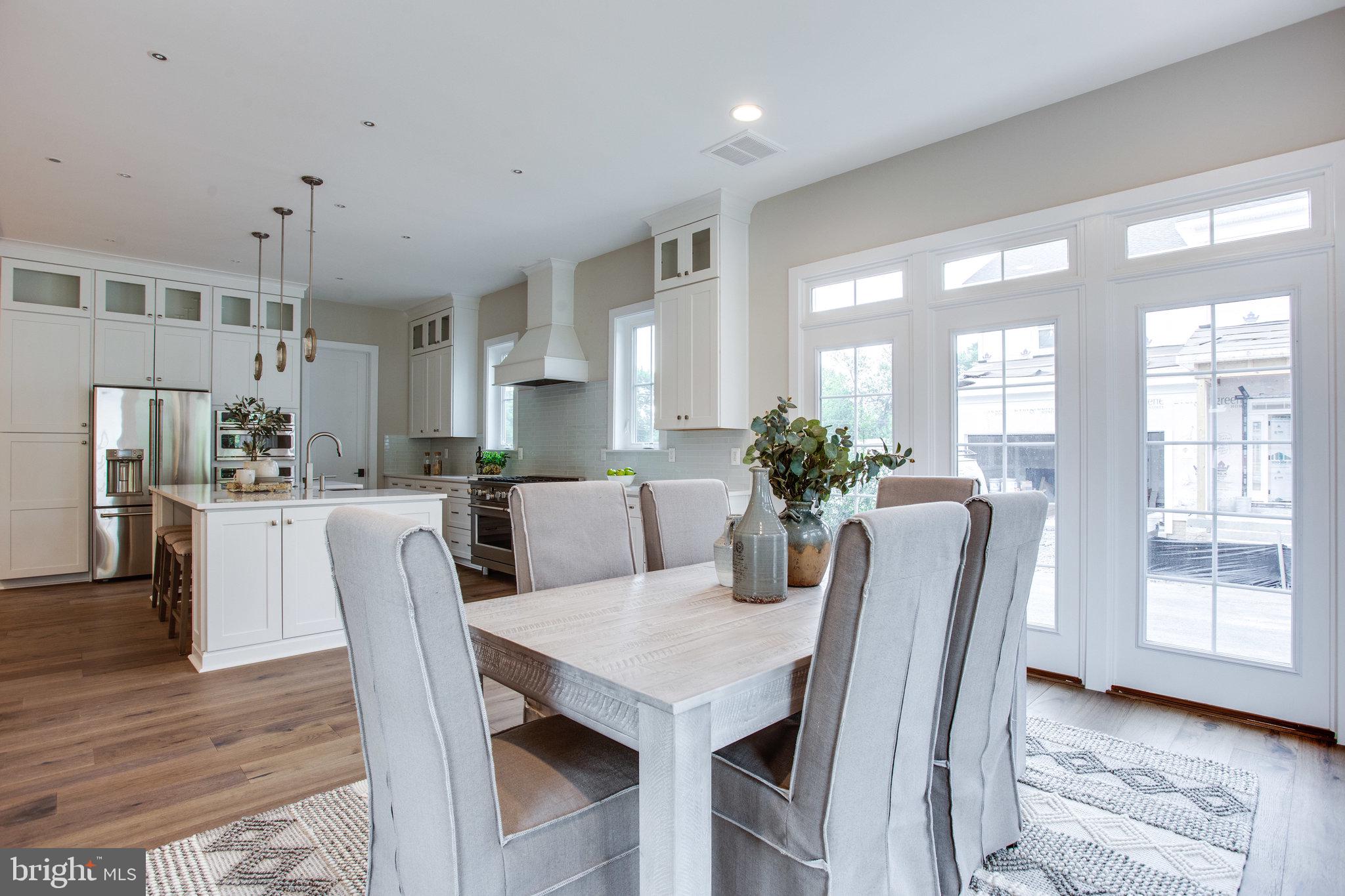 PIMMIT HILLS - Residential