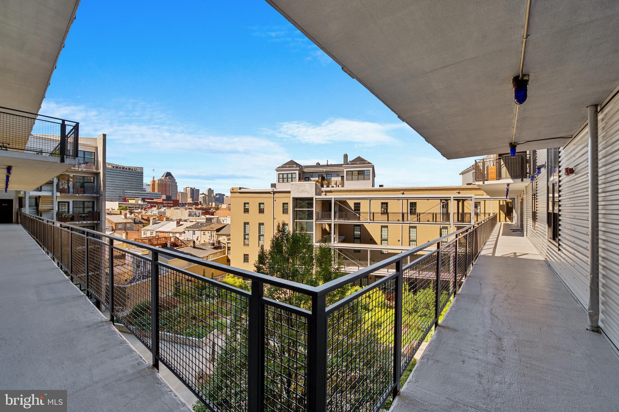 LITTLE ITALY - Residential