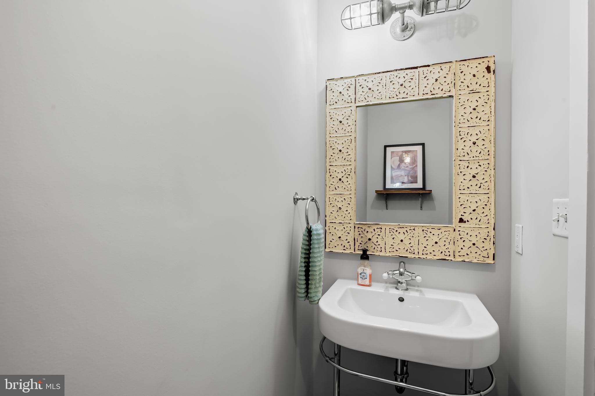 LITTLE ITALY - Residential