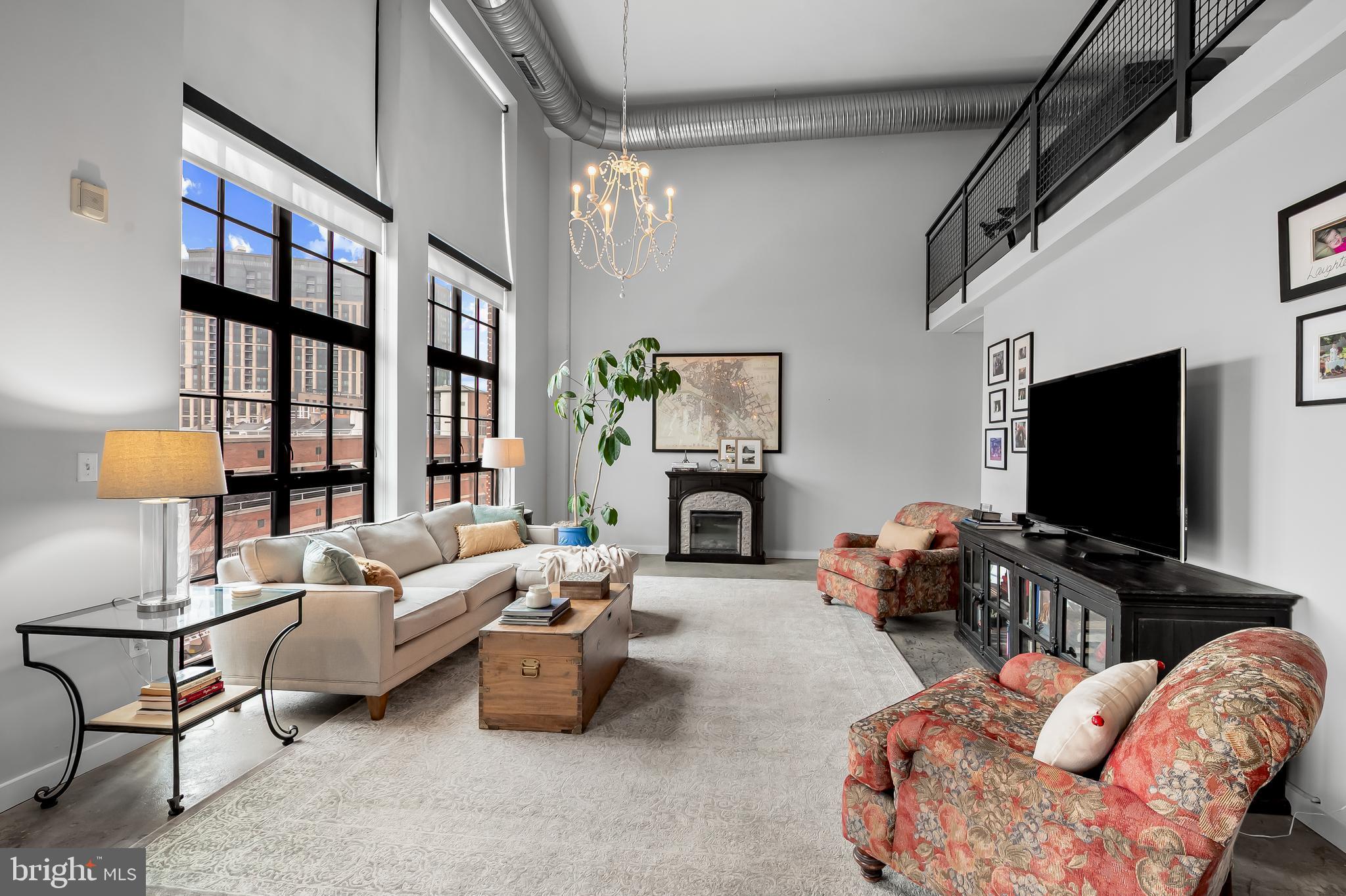 LITTLE ITALY - Residential