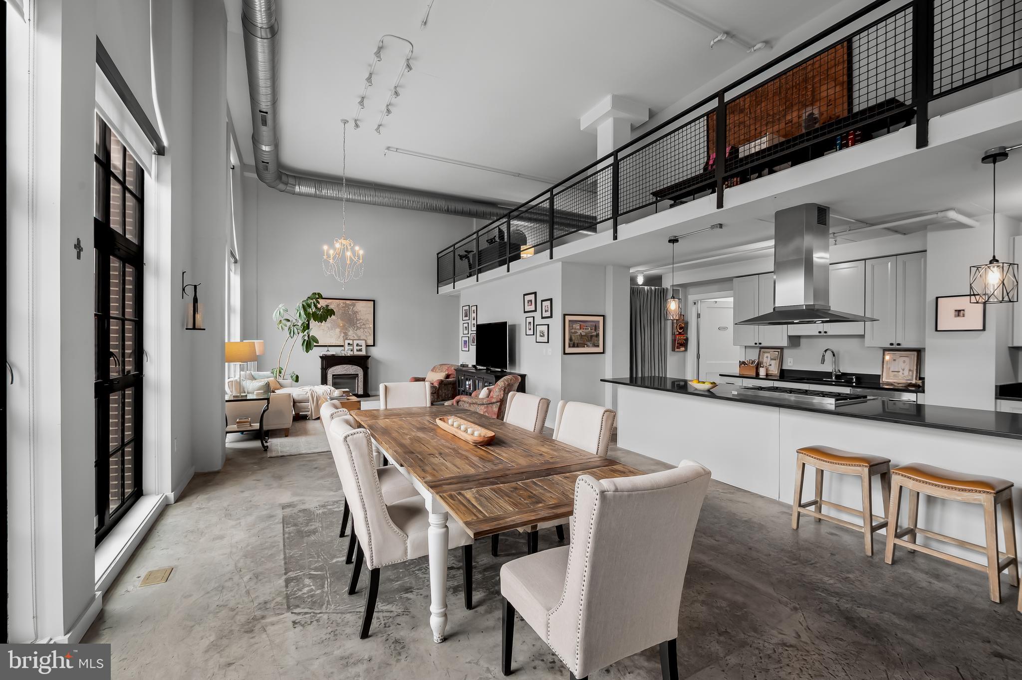 LITTLE ITALY - Residential