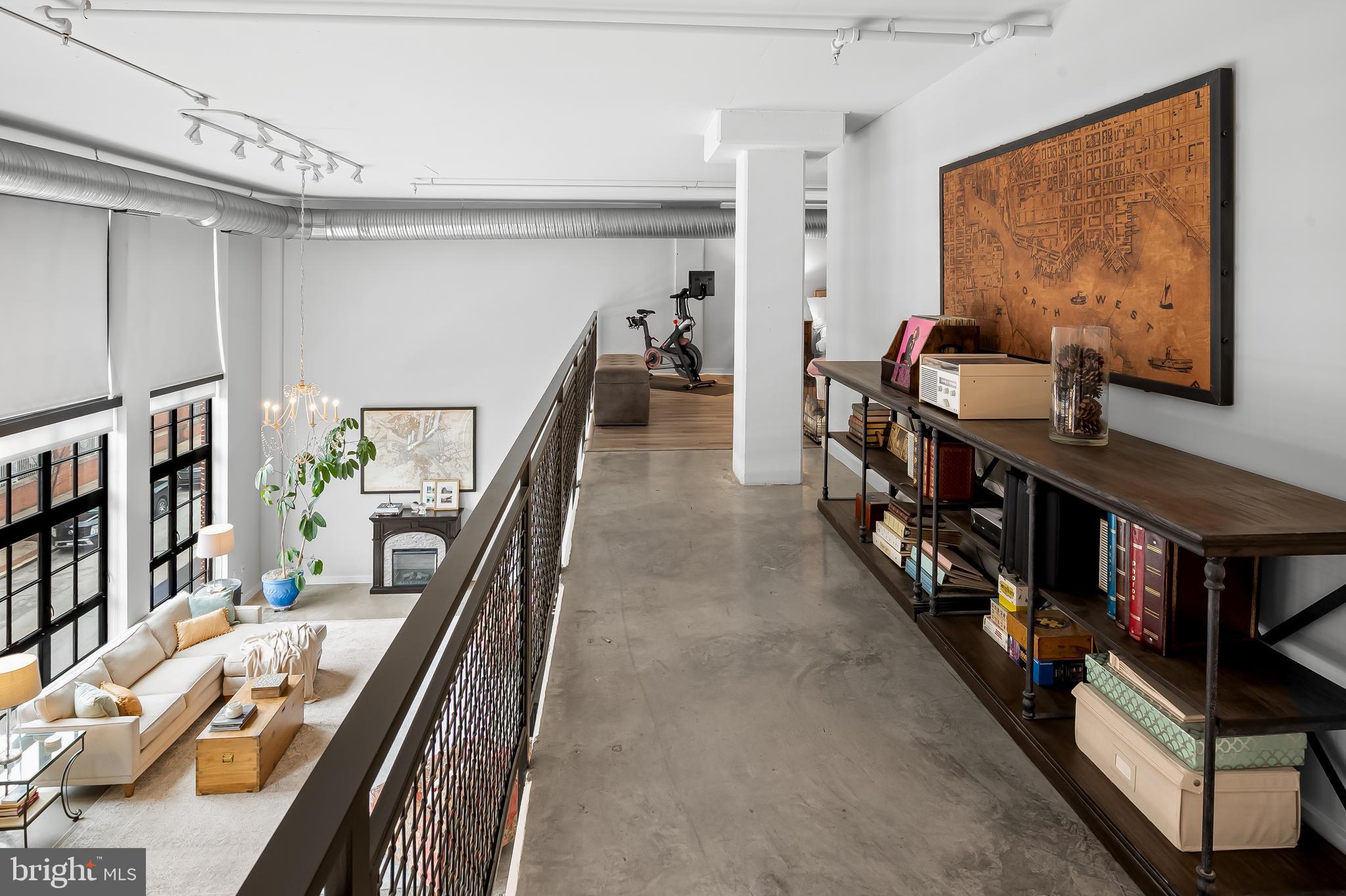 LITTLE ITALY - Residential