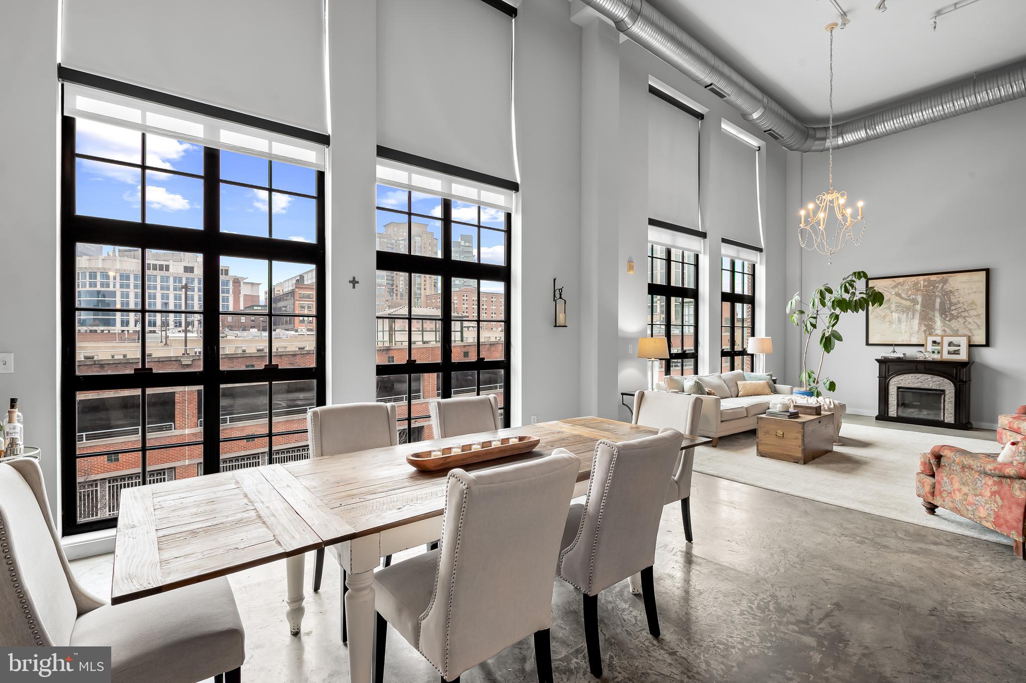 LITTLE ITALY - Residential