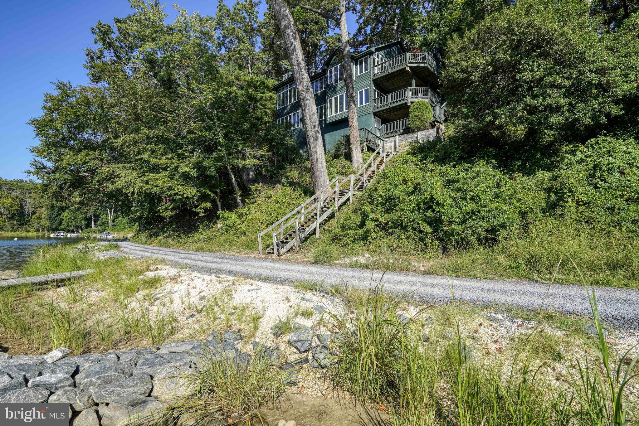 SHERWOOD FOREST - Residential