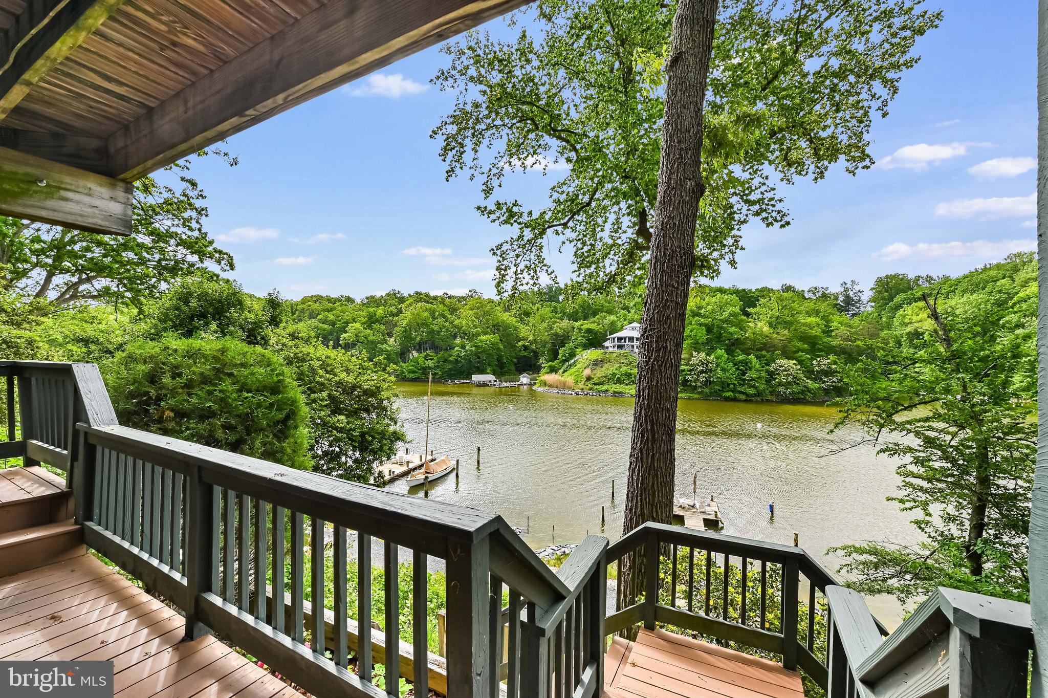 SHERWOOD FOREST - Residential