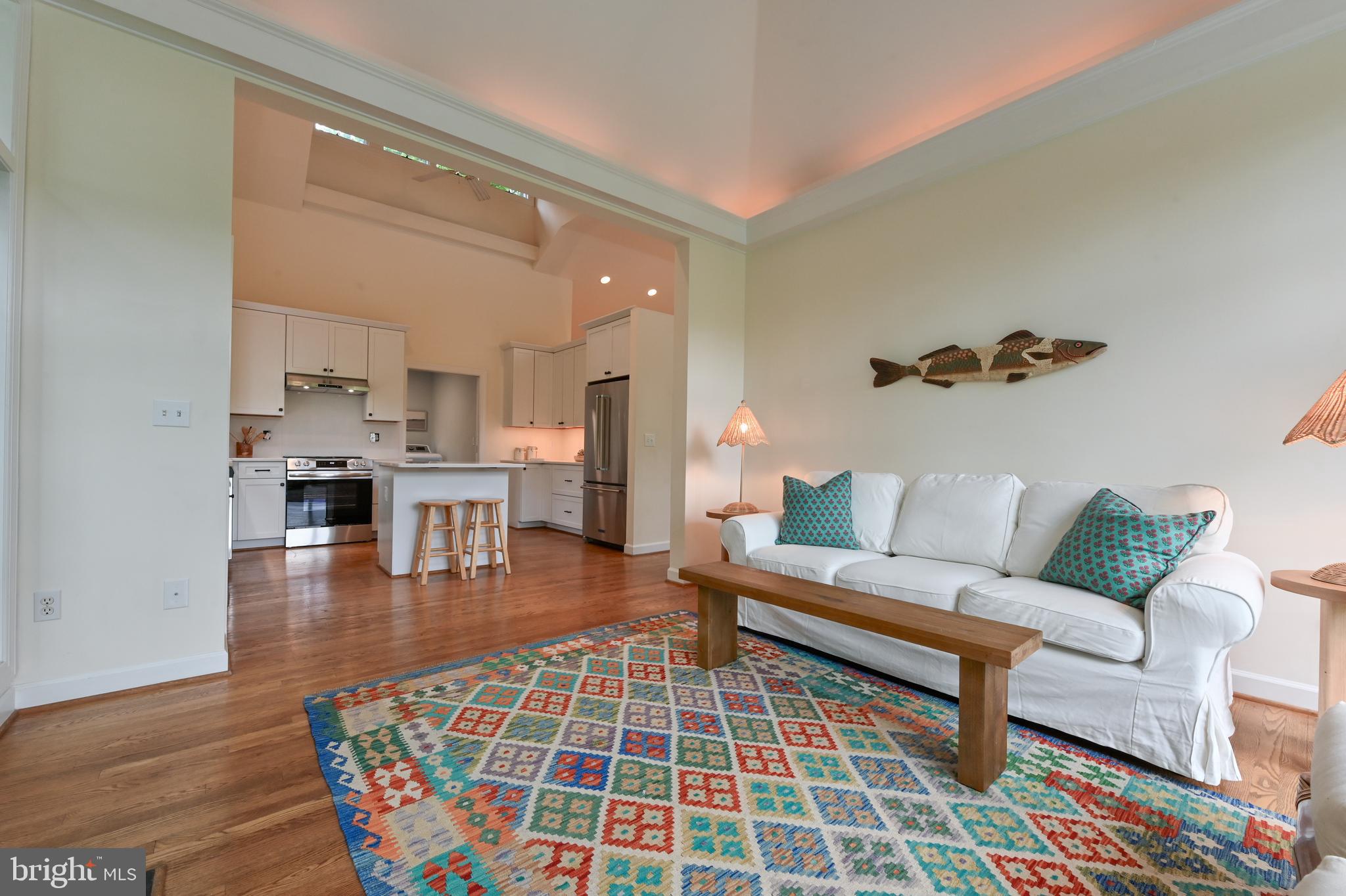 SHERWOOD FOREST - Residential