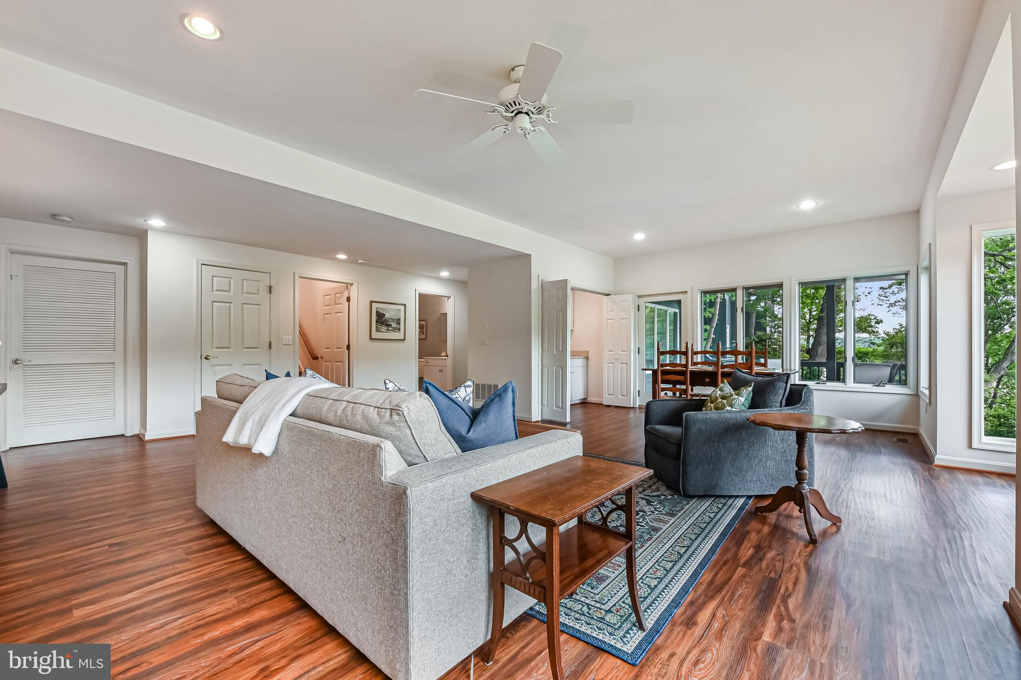 SHERWOOD FOREST - Residential