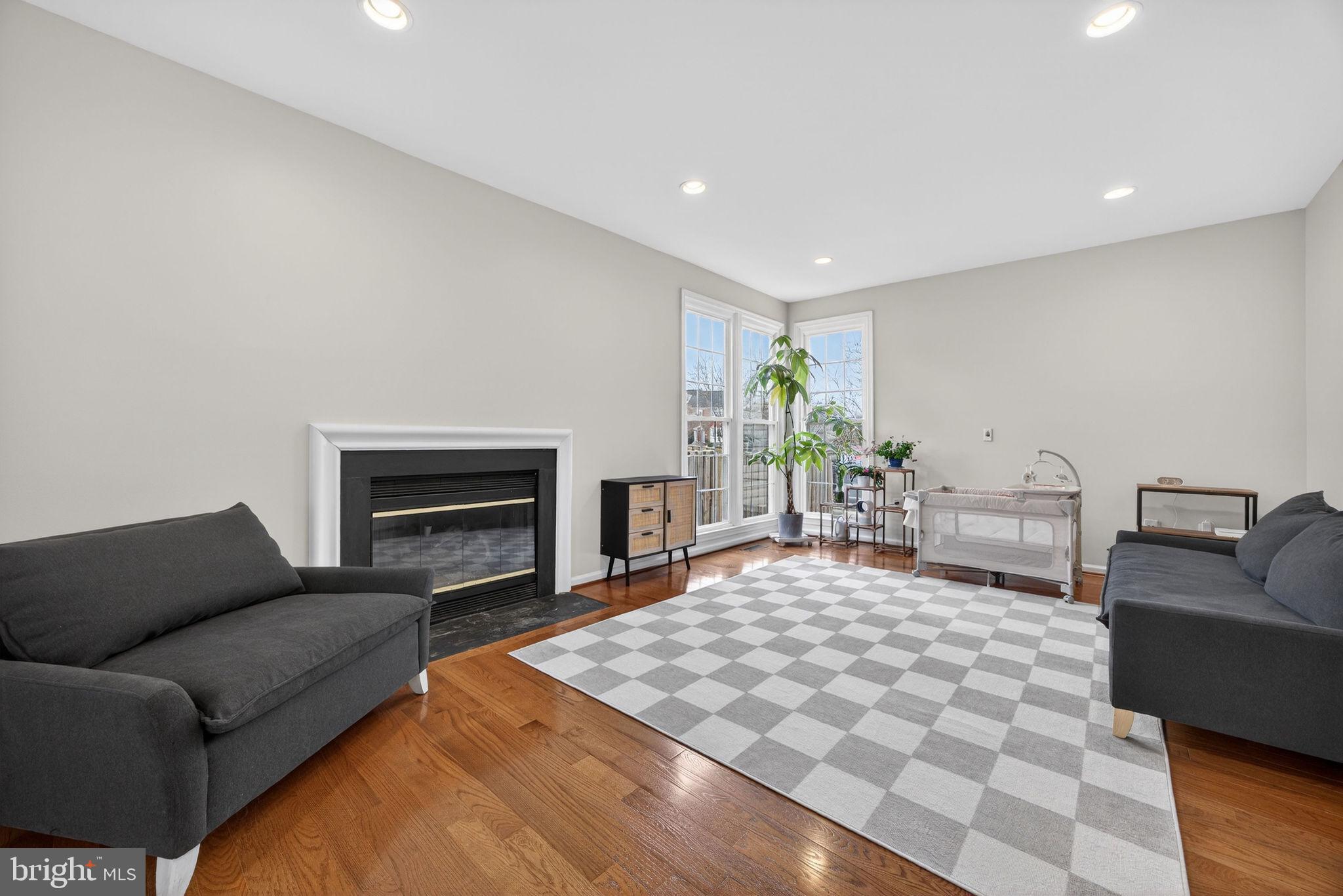 SULLY STATION II - Residential