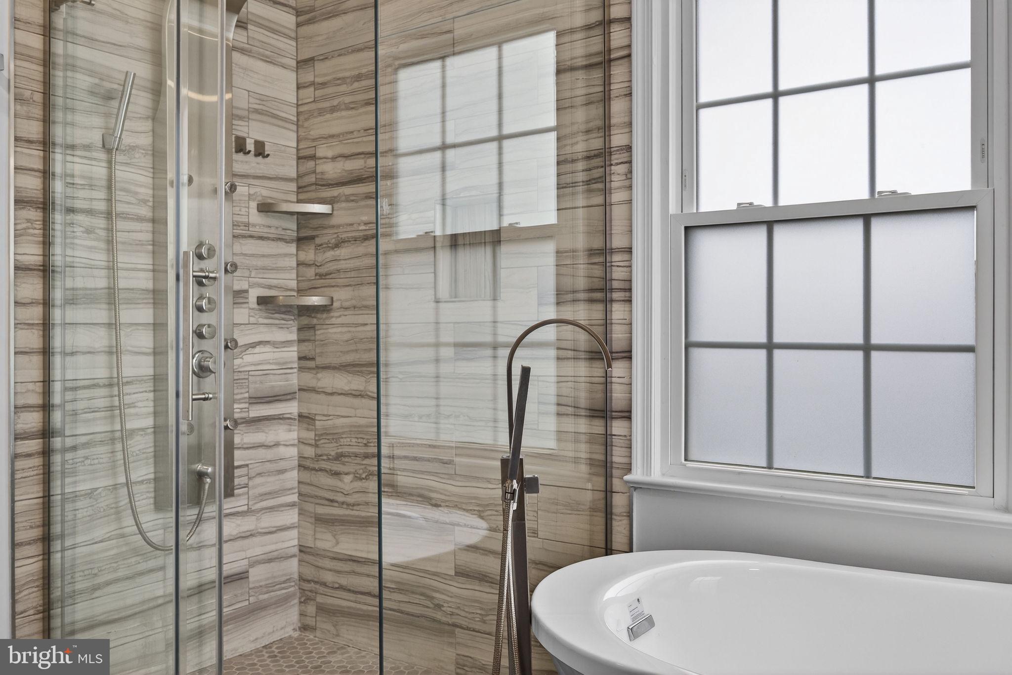 SULLY STATION II - Residential