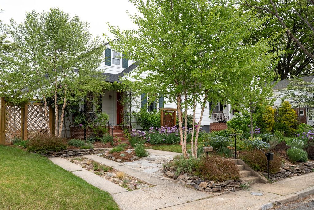 Photo of 3312 Willoughby Road, PARKVILLE, MD 21234 (MLS # MDBC2164152)