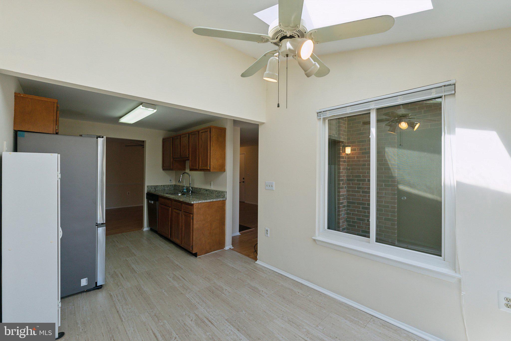 FARMINGDALE - Residential