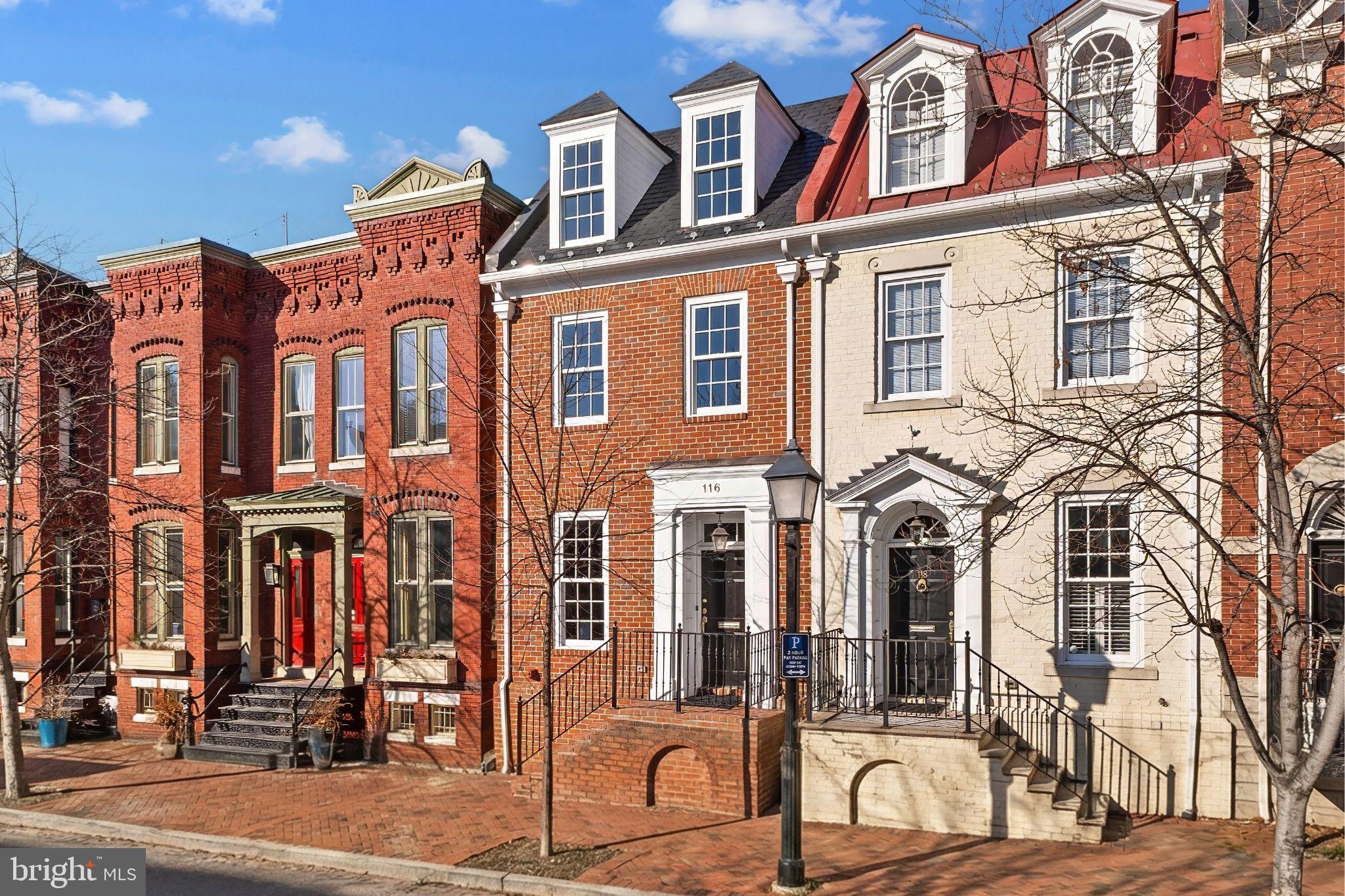 CHURCH SQUARE - Residential