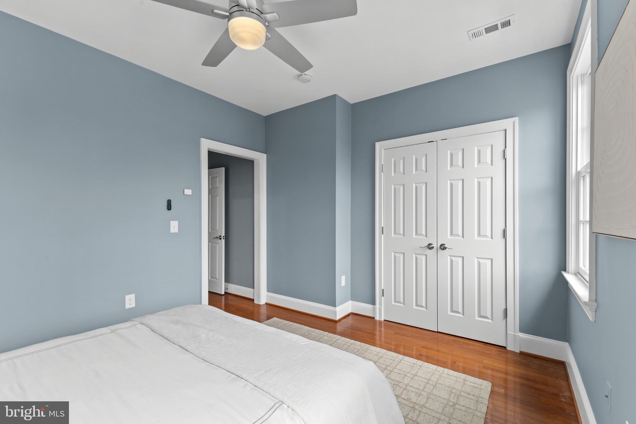 CHURCH SQUARE - Residential