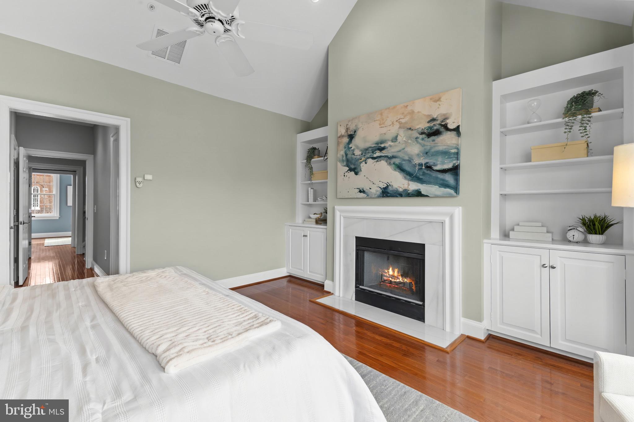 CHURCH SQUARE - Residential