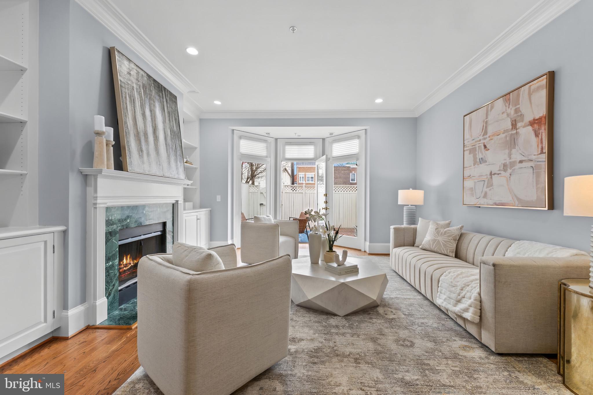 116 N COLUMBUS STREET