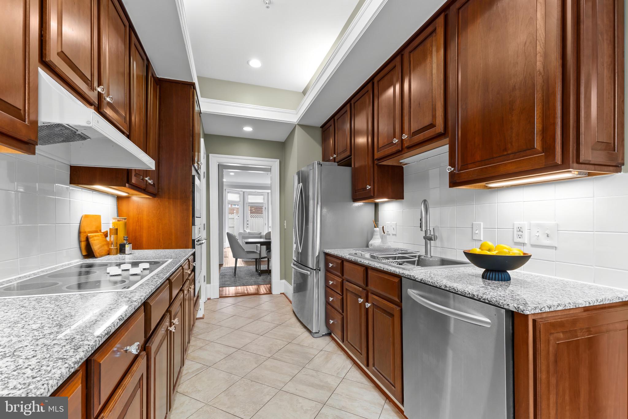 CHURCH SQUARE - Residential