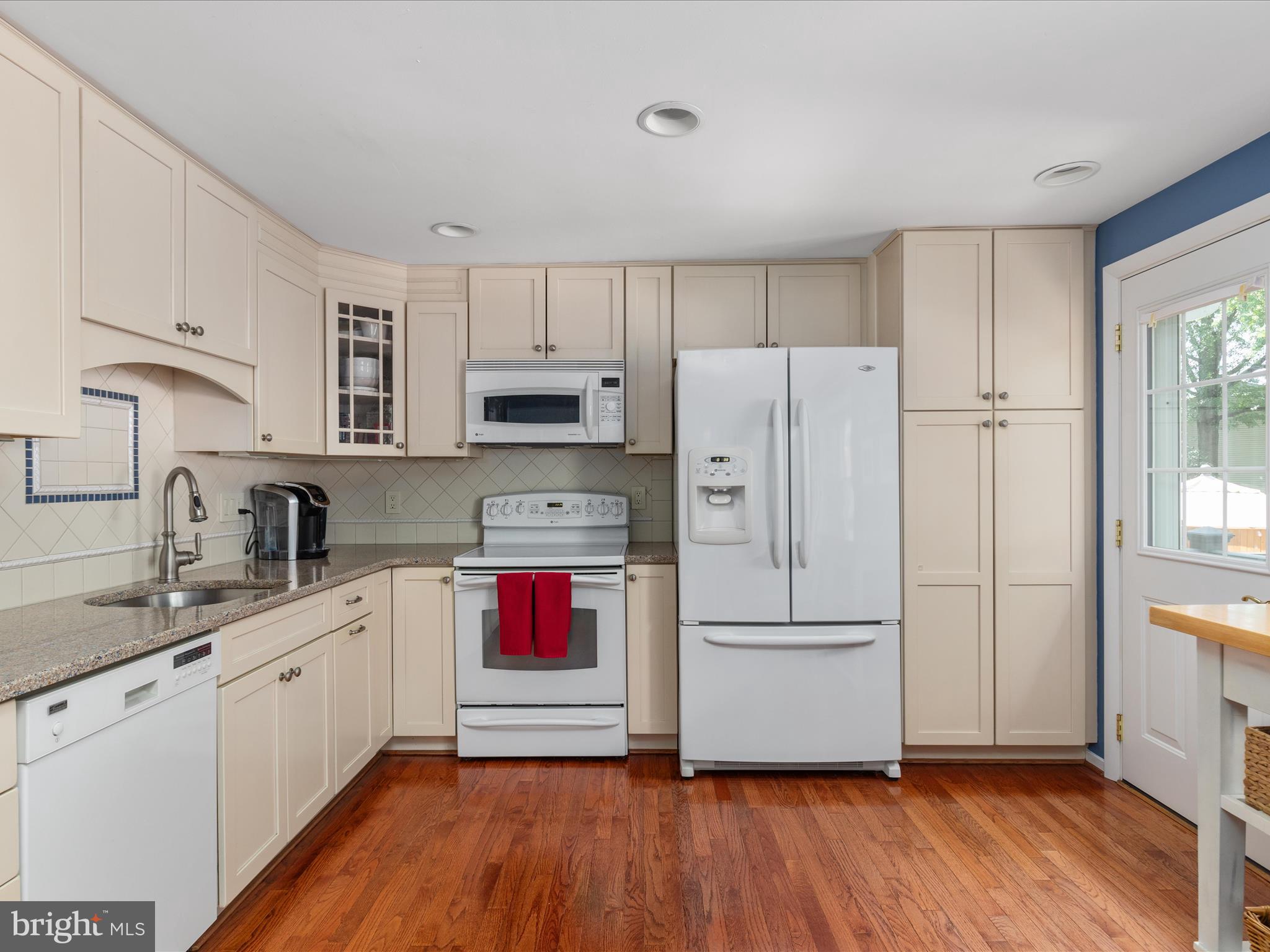 CHERRY HILL TOWNHOUSES - Residential