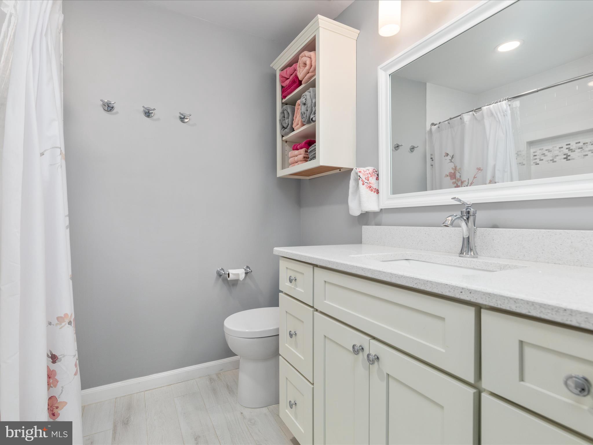 CHERRY HILL TOWNHOUSES - Residential