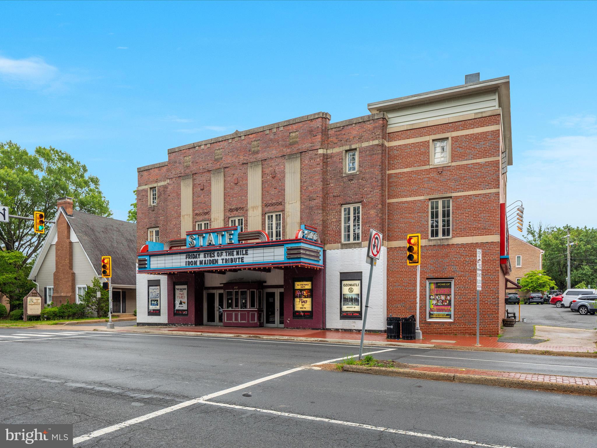CHERRY HILL TOWNHOUSES - Residential