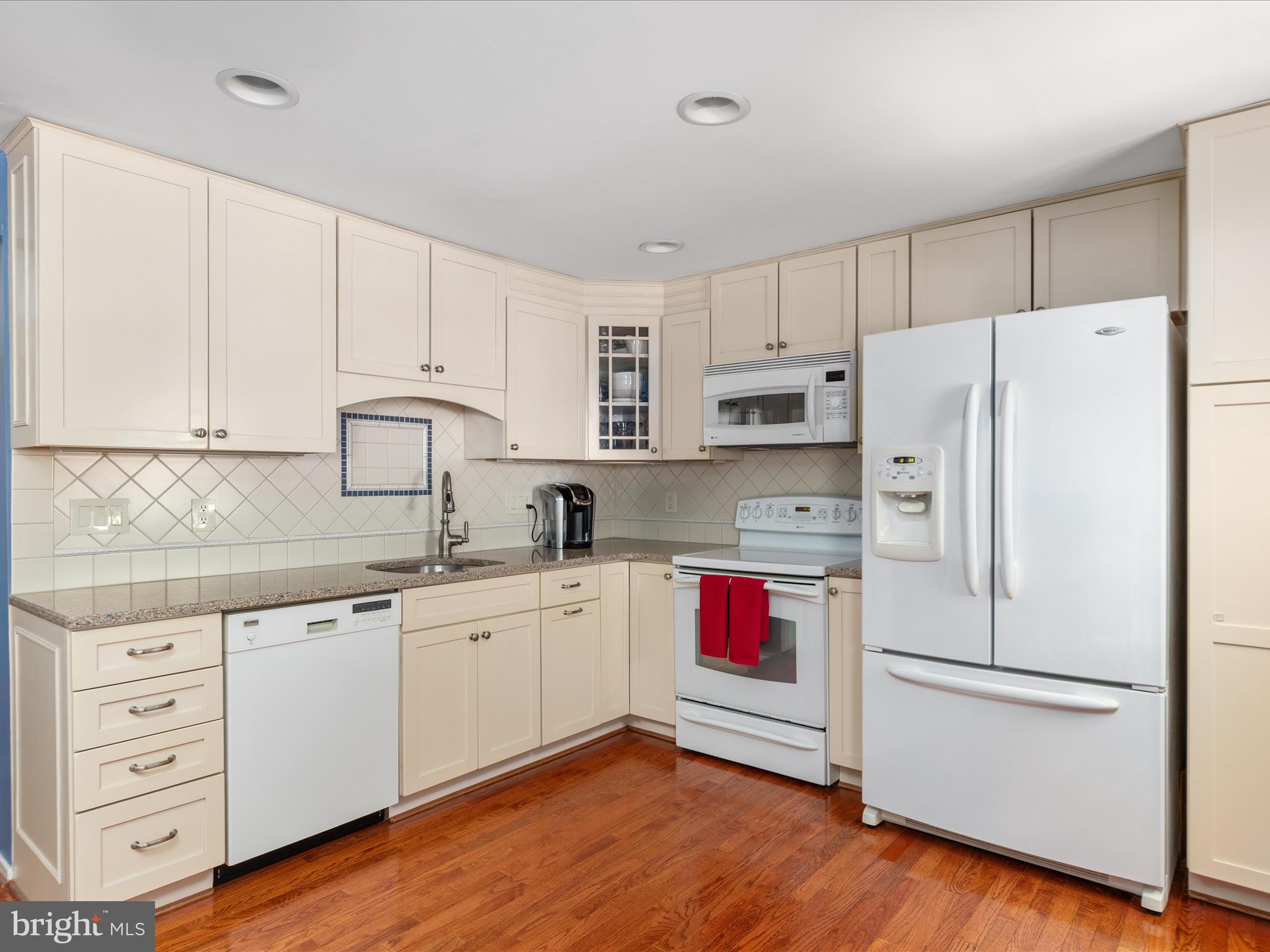 CHERRY HILL TOWNHOUSES - Residential