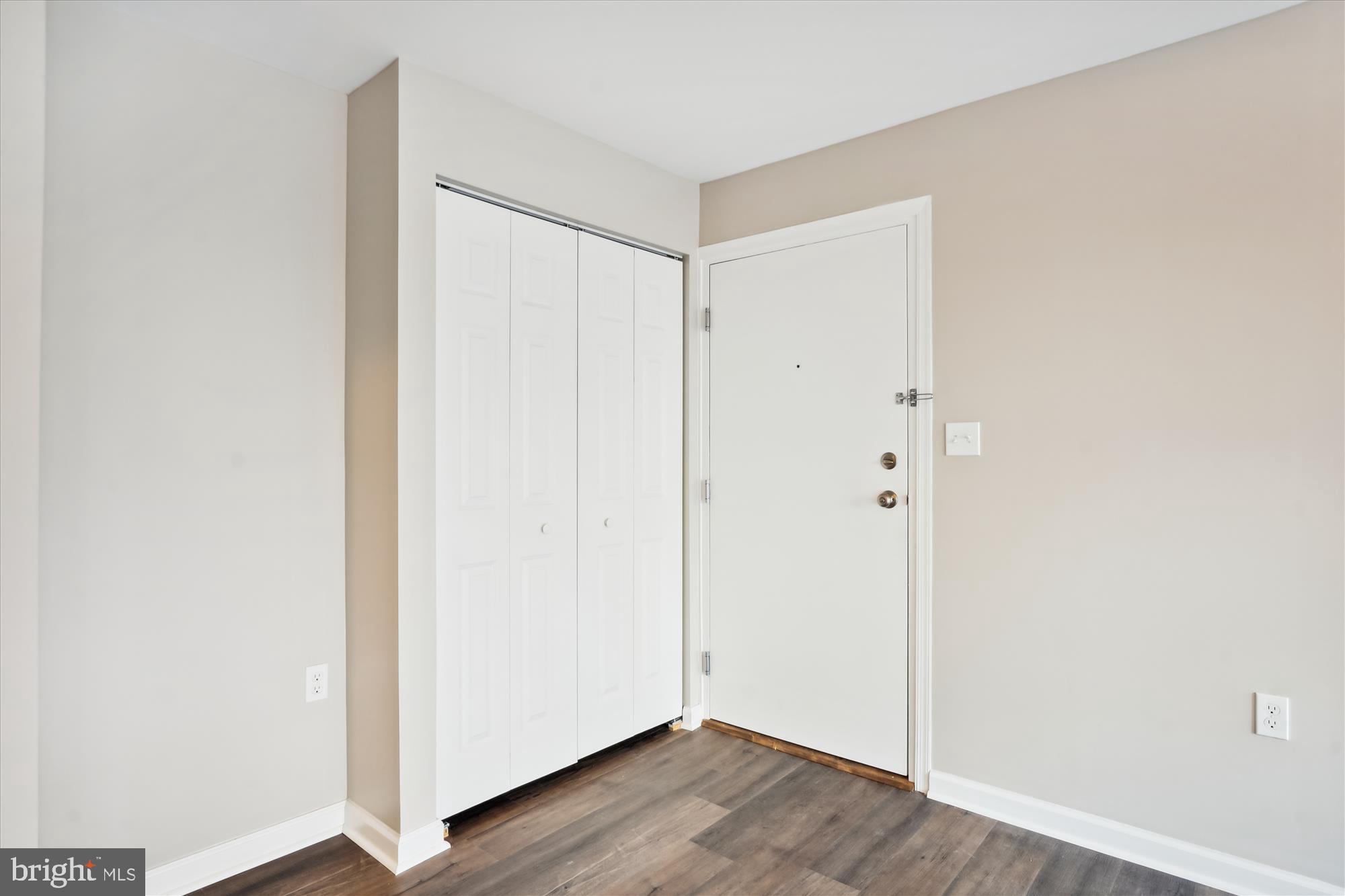 PLYMOUTH GARDENS - Residential