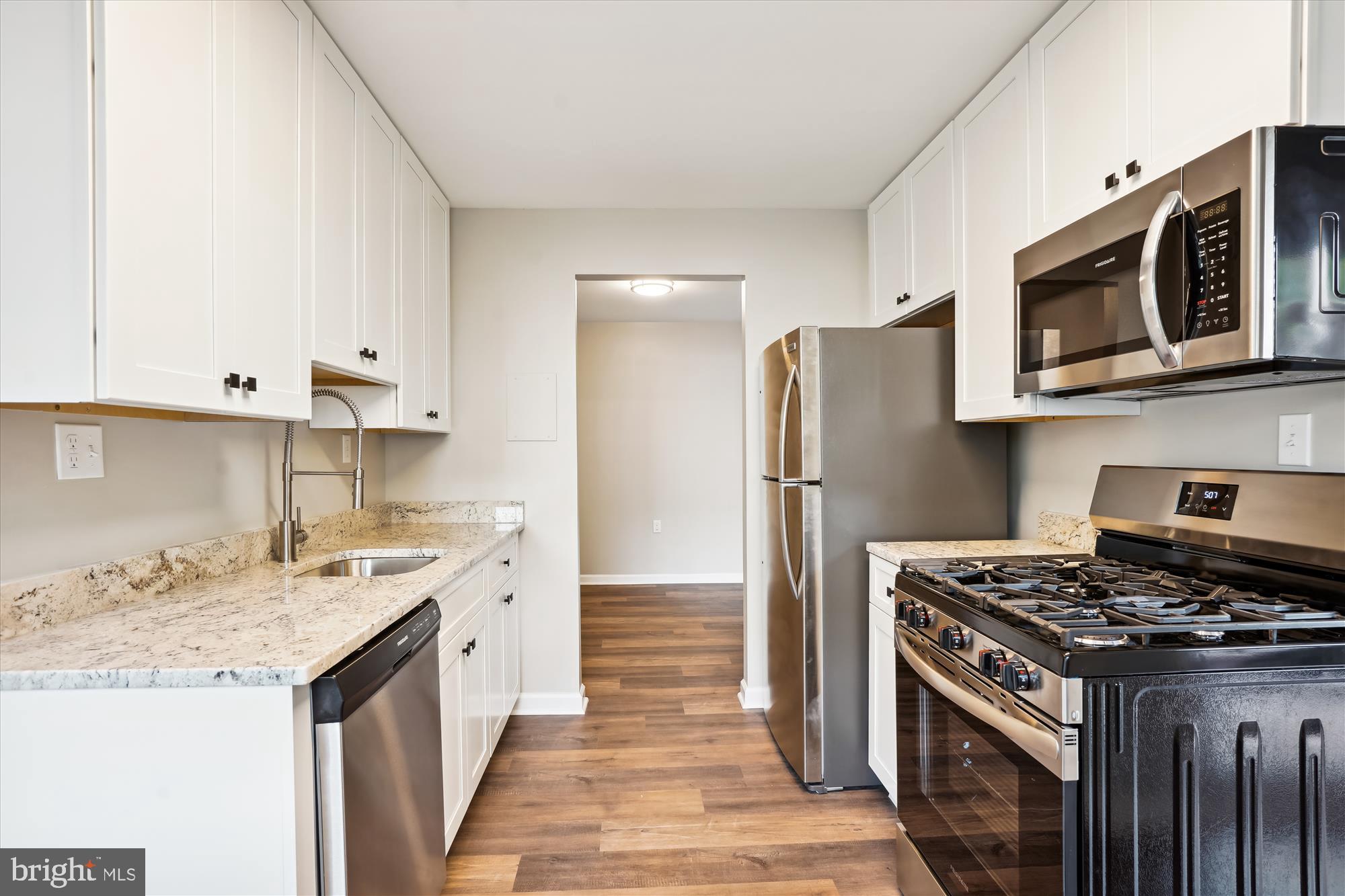 PLYMOUTH GARDENS - Residential