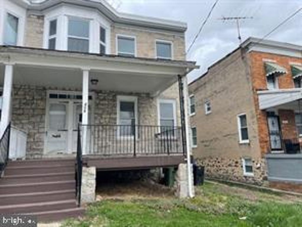 Photo of 406 E Cold Spring Lane #A, BALTIMORE, MD 21212 (MLS # MDBA2184354)