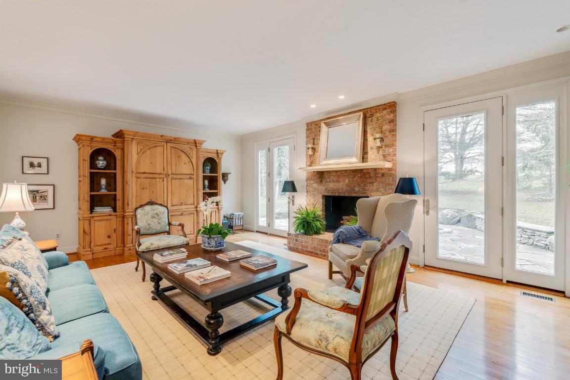 RUXTON - Residential