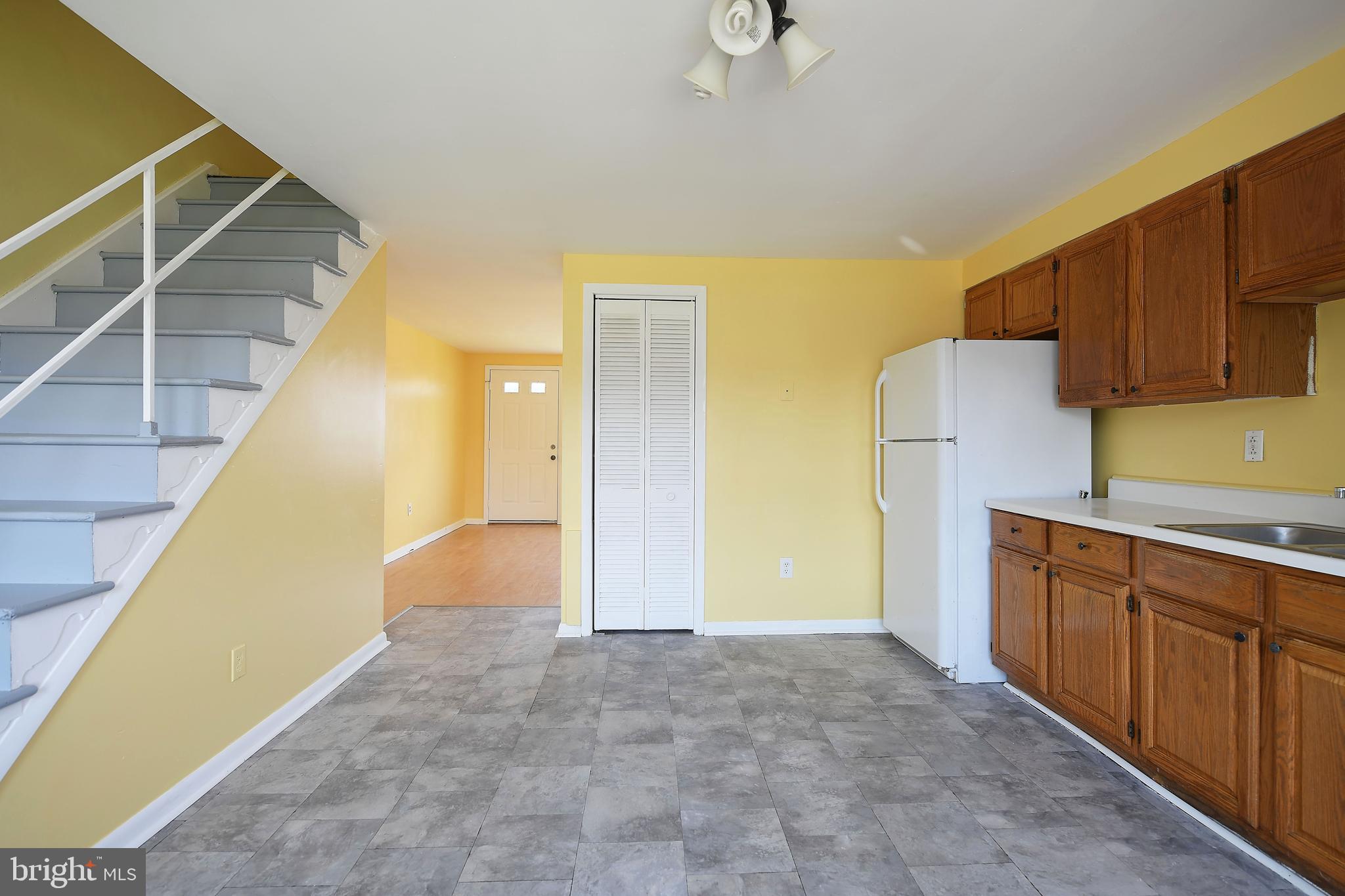 EASTWOOD HEIGHTS - Residential