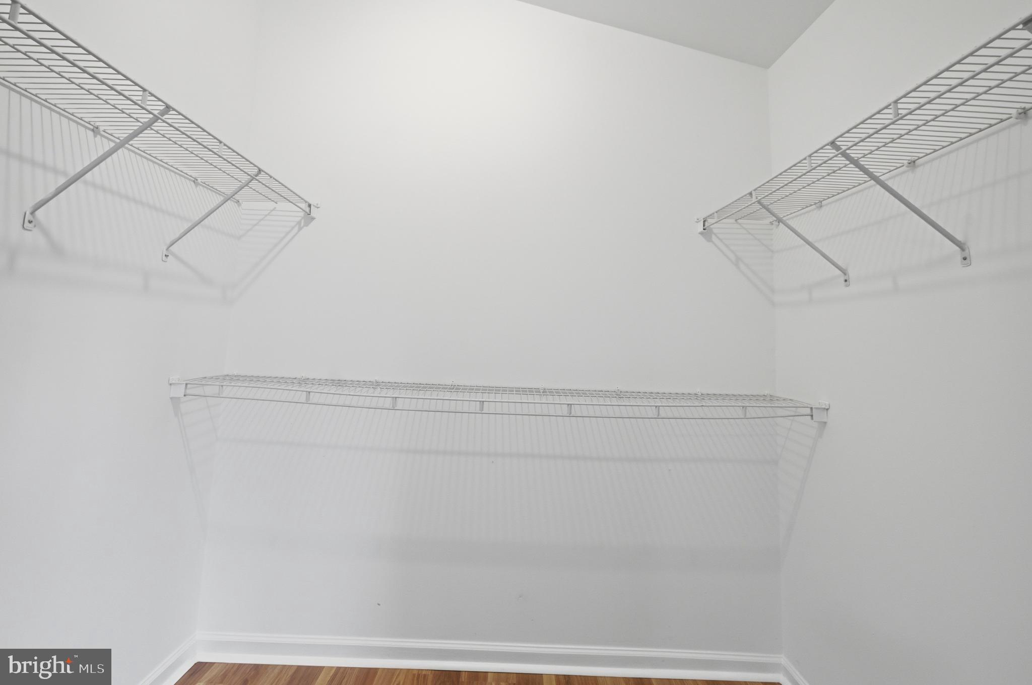 BROOKE FARM - Residential